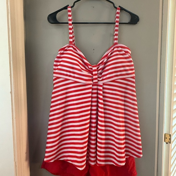 Red and White Striped Swim 2 Piece with Ruched Detail - Picture 14 of 14